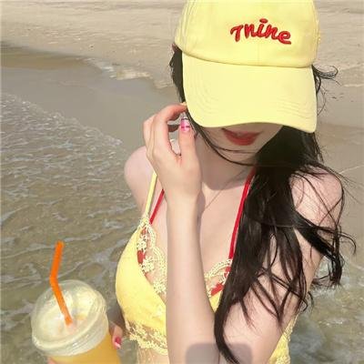 英格丽向西行海报